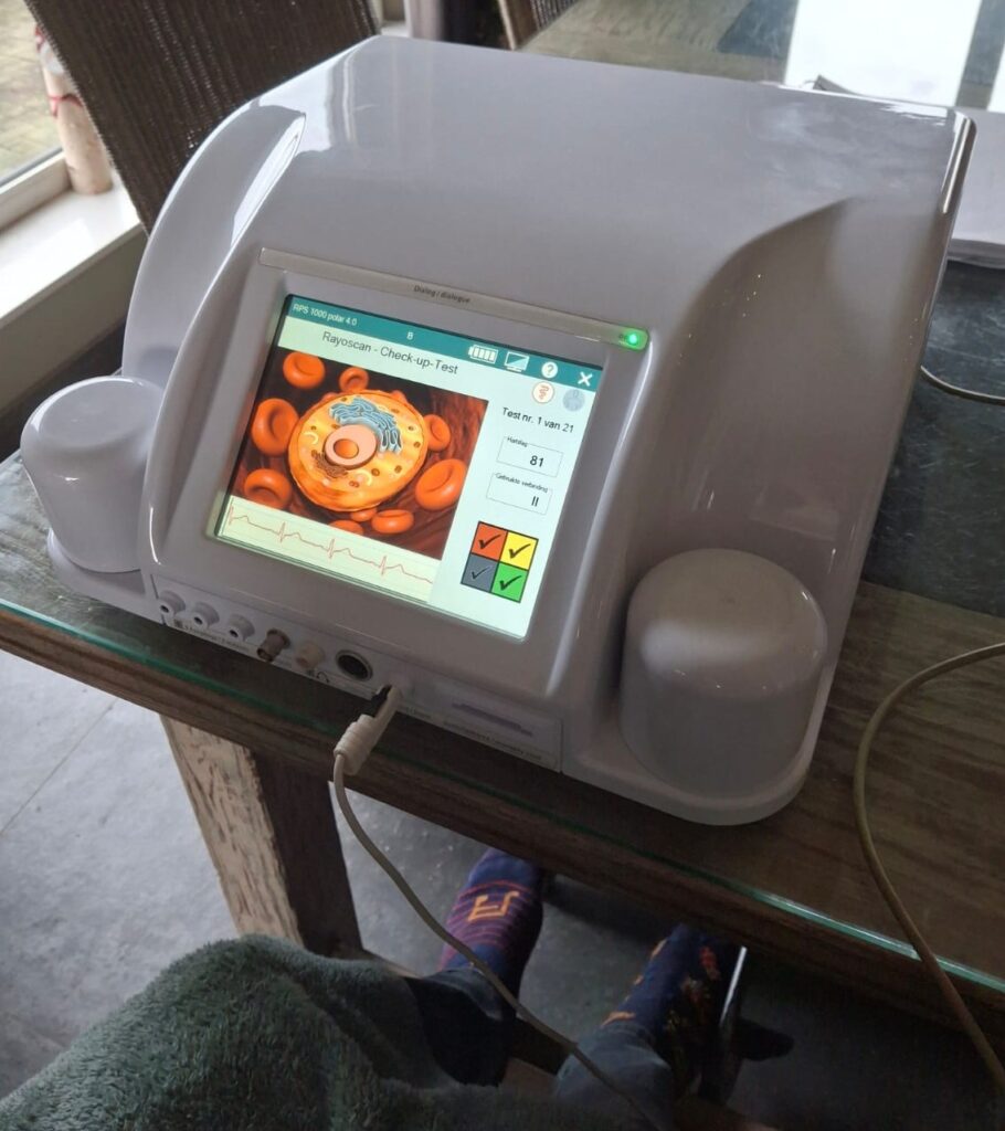 Bioresonantie apparaat